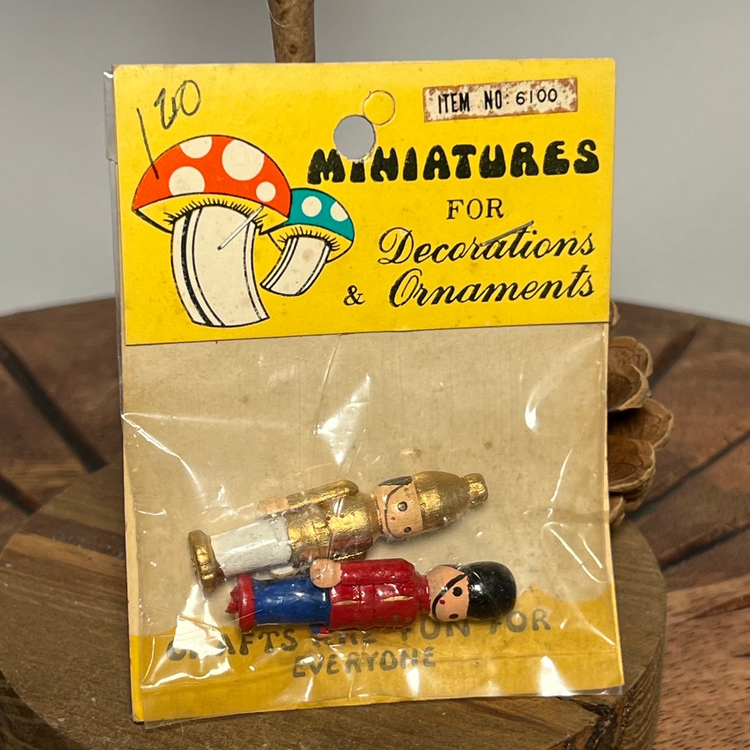 Vintage Miniature Collectibles Wooden Ornaments, Miniature Wood Soldier