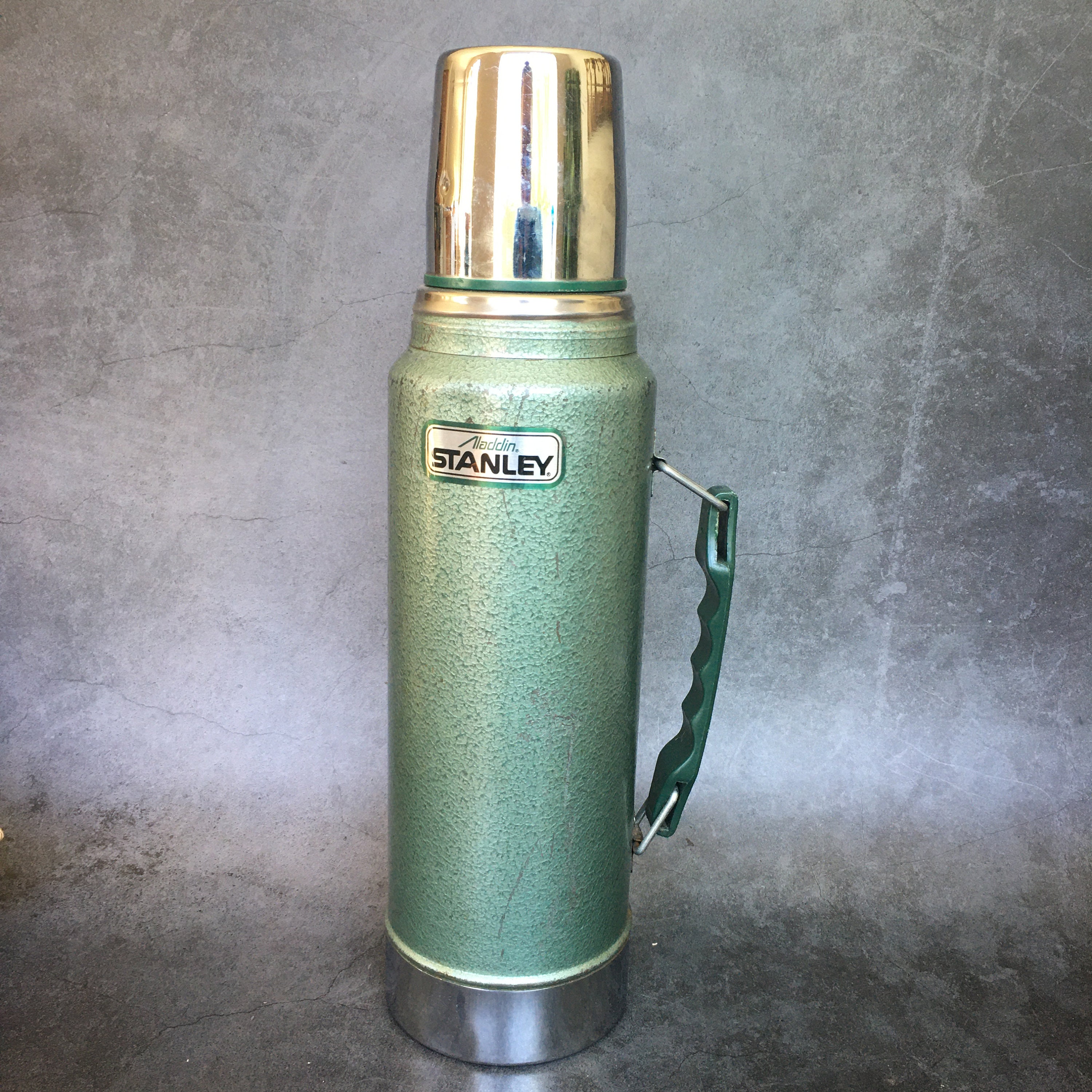 Vintage Aladdin Stanley Thermos Green NO. A944DH 1 Quart