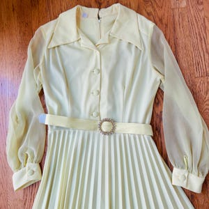 Yellow Pleated Chiffon Vintage Dress with Belt Size Med/Large