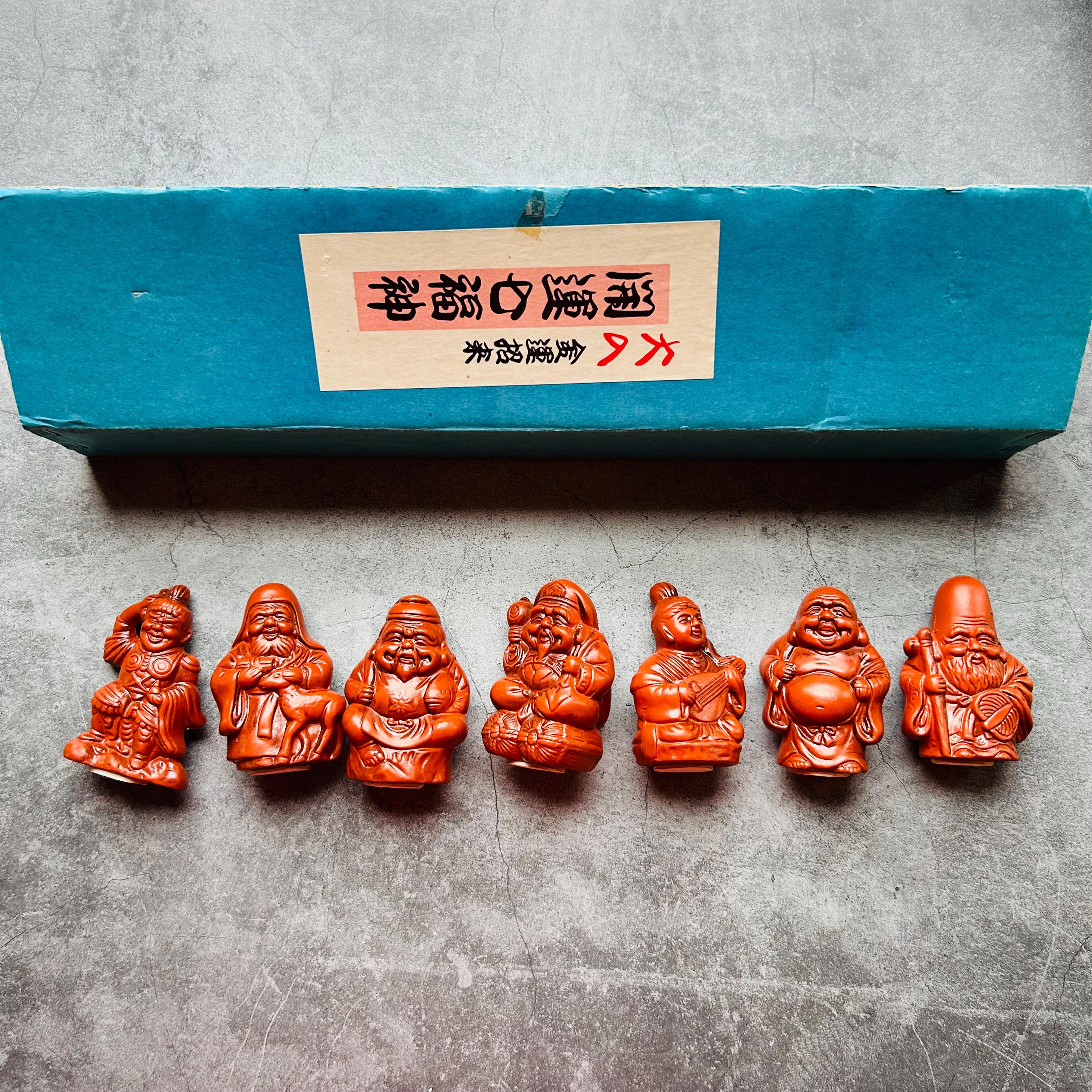 日本製 赤い樹脂製 幸せ仏像 7体セット 箱付き - Etsy 日本