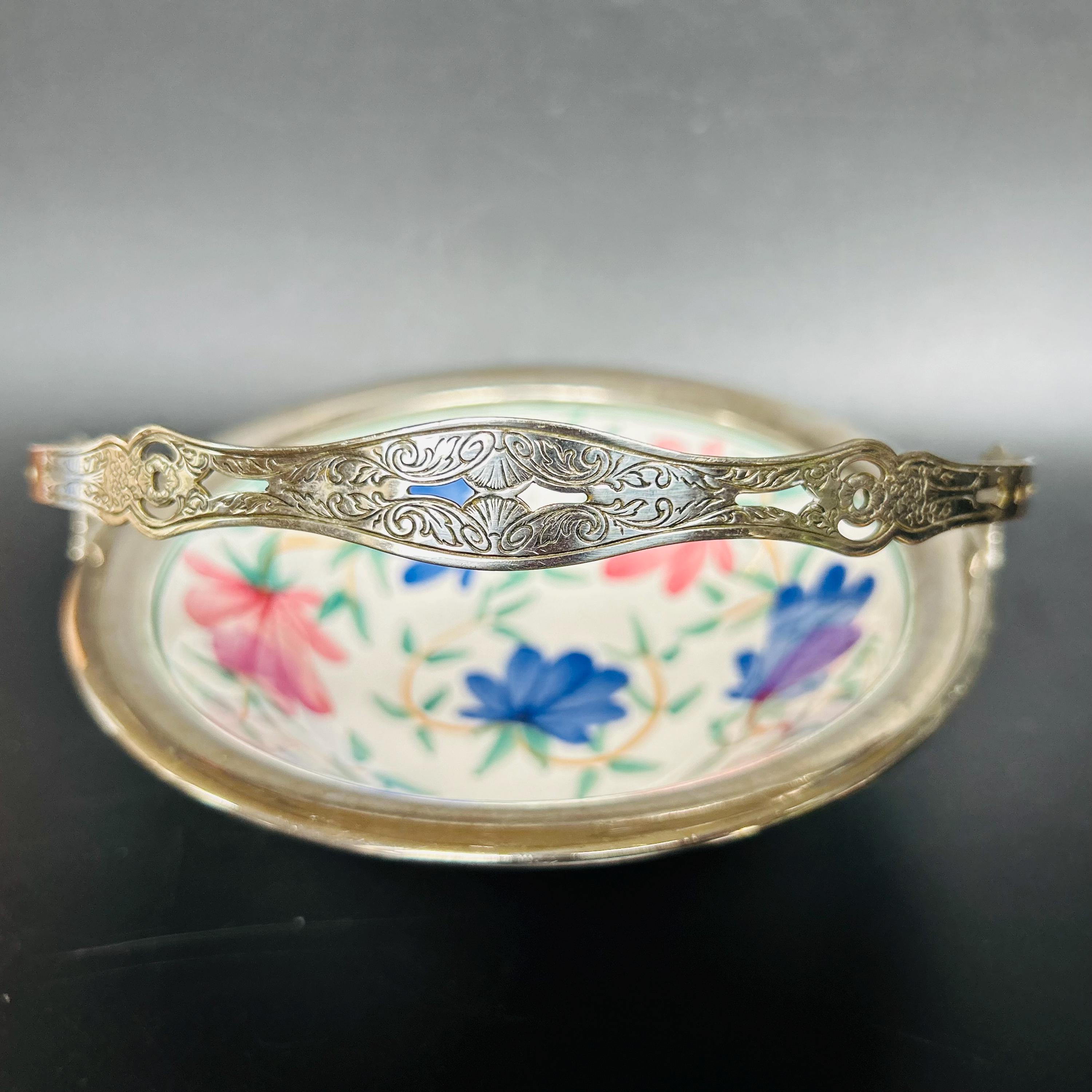 J.B. & W ハンドペイント ドイツ製 陶器製 フラワーバスケット 金属