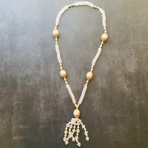 Faux Pearl Gold Tone Clear Beaded Statement Necklace Unmarked 21&quot;