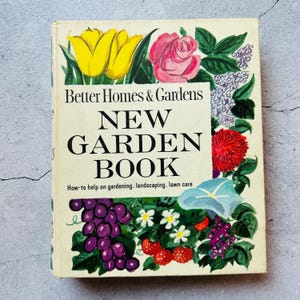 Better Homes & Gardens New Garden Book Spiral Bound Revised Ed 1961