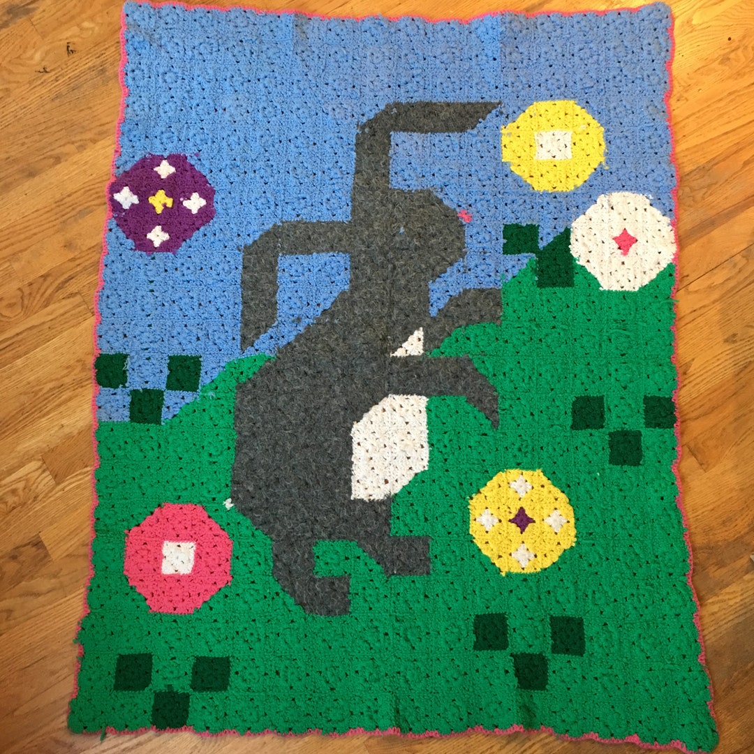 GORGEOUS Vintage Crocheted Baby Blanket Afghan Crochet Bunny Rabbit 50 ...