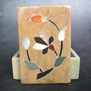 Carved Stone Trinket Box With Mother Of Pearl Floral Inlay with Lid India 3.5&quot;