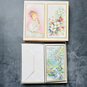 Coffret de 20 cartes d'anniversaire florales vintage Satin Magic from the Coronation, lot de 20
