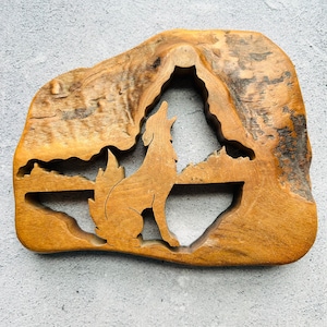 Carved English Walnut Wood Wolf Howling Wall Hanging SIGNED 8&quot; x 7&quot;