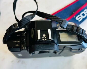 Canon EOS650 フィルムカメラ + スピードライト 188A フラッシュ +