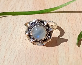 Rainbow Moonstone Ring, Solid Silver Ring , Statement Ring , Size 6