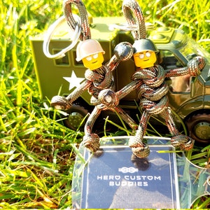 Custom Army Soldier Paratrooper Military Armed Forces Paracord Keychain Keyring Gift