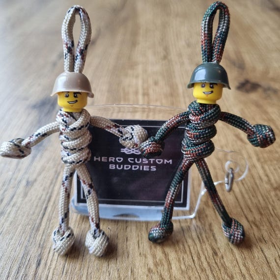 Custom Army Soldier Paratrooper Military Armed Forces Paracord Keychain Keyring Gift