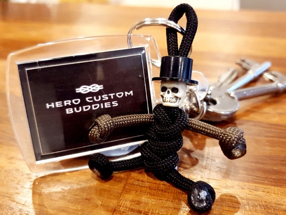Skeleton Top Hat Paracord Keychain: Gothic Skull Keyring