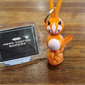 Fox Paracord Keychain - Regalo para amantes de los animales y la vida silvestre para mochilas escolares, etiquetas de equipaje