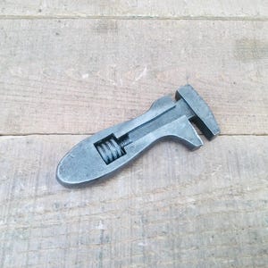 Vintage 4” Cast Steel Girder Wrench