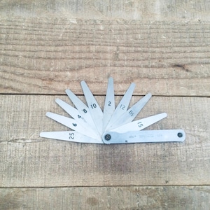 Moore & Wright No.124 Engineers Feeler Gauge