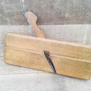 Antique Martin & Shaw Beechwood No. 8 Hollow Moulding Plane