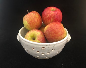 Berry bowl/Colander/strainer