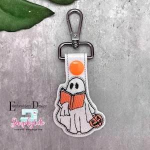 Diseño de bordado de Halloween, Diseños de bordado de llavero de Halloween, Diseño de bordado ITH Snap Tab, Diseños navideños de bordado a máquina