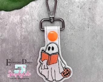 Motif de broderie d'Halloween, Motifs de broderie porte-clés Halloween, Motif de broderie à onglet pression ITH, Broderie machine Motifs de Noël