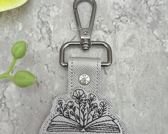 Floral Book  ITH Snap Tab Embroidery Design, Book Lover In The Hoop Key Fob Embroidery File, Floral Keychain Machine Embroidery Designs
