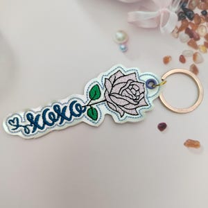 Xoxo Rose ITH Snap Tab Embroidery Design, Valentines Day In The Hoop Embroidery File, Flower ITH Key Fob Embroidery Design, Gift for her