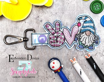 In the hoop embroidery designs features key fob embroidery designs available in embroidery files format. Ideal for ith snap tab project