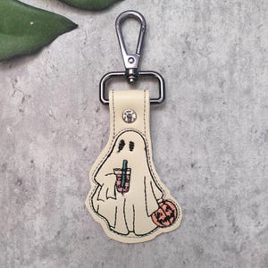 Gespenster Liebe Kaffee ITH Stickdatei, In The Hoop Stickdatei, ITH Snap Tab Stickdatei, Maschinenstickerei Schlüsselanhänger