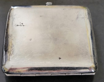 Lovely Chinese silver cigarette case