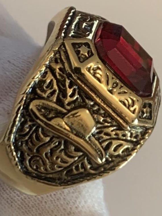 Ring + 9-ct lab ruby - Stunning Heavy Solid Stain… - image 9