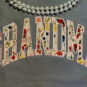 Grandma shirt,Grandma appliqued shirt,Grandma embroidered shirt, Grandma shirt,gift for Grandma,Grandma personalized shirt,Mother&#39;s Day Gift