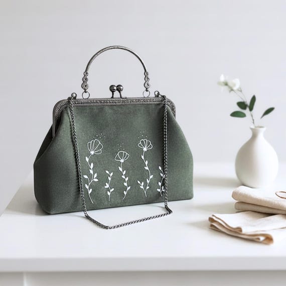 Green Embroidered Handbag, Vintage Kiss Lock Purse, Floral Evening Bag, Chain Strap Shoulder Bag, Handmade Retro Clutch