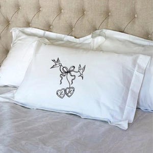 Personalised Oxford Pillowcase, Embroidered pillowcase, Embroidered Initials, Wedding Gift, Custom Script, Elegant Luxury Bedding
