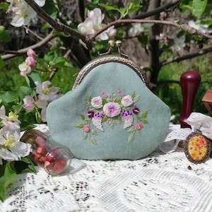 Personalized Embroidered Floral Coin Purse – Custom Name Wallet, Gift for Her, Handcrafted Vintage Style