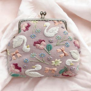 Beige Abendtasche, gestickte Buchtasche, handgemachte Geldbörse mit Fotofutter, Mutter der Braut Geschenk, Mutter des Bräutigams Geschenk-M070
