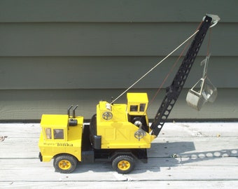 Vintage Tonka Mobile Crane Pressed 