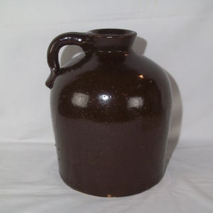 Antique Stoneware Crock Finger Jug ~ Little Brown Jug ~ Nice Primitive Wide Mouth 1 Gallon Shoulder Jug.