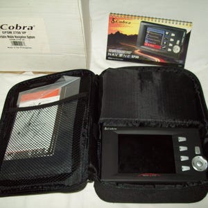 Cobra GPSM 2750 VP Portable Mobile Navigation System Comes in Original Box &quot;Untested&quot;
