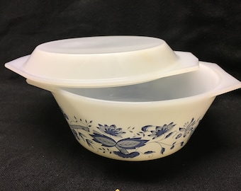 ヴィンテージ アルコパル フランス製 蓋付きキャセロール皿 2個 - Etsy