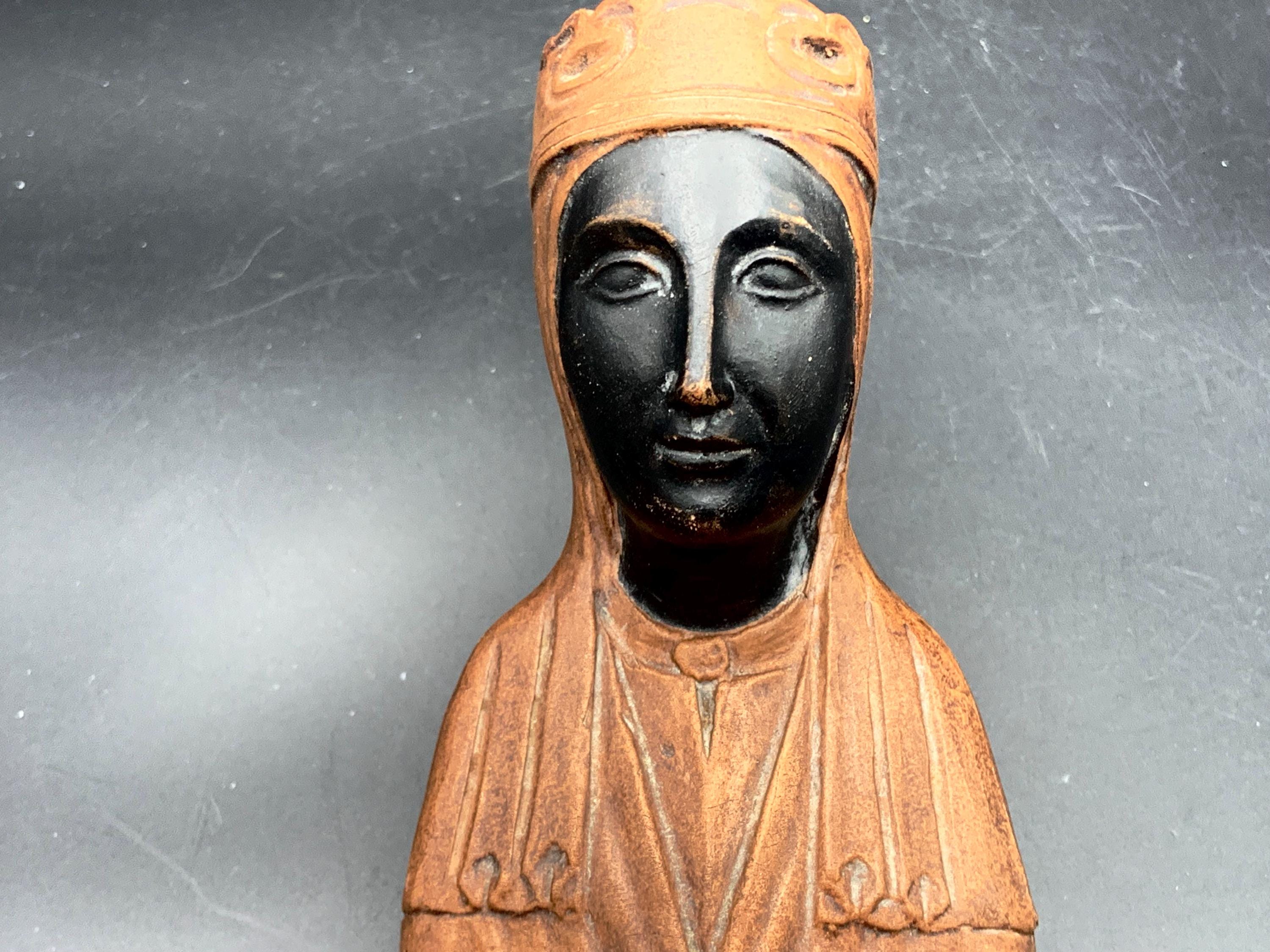 Statue Montserrat - Etsy
