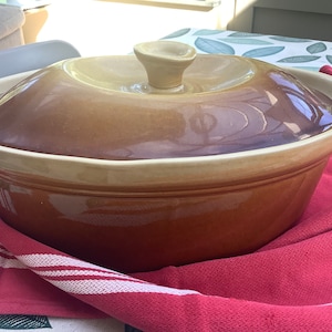 A beautiful vintage brown paté terrine, terrine, with lid, terrine of brown faience, French Paté Terrine.