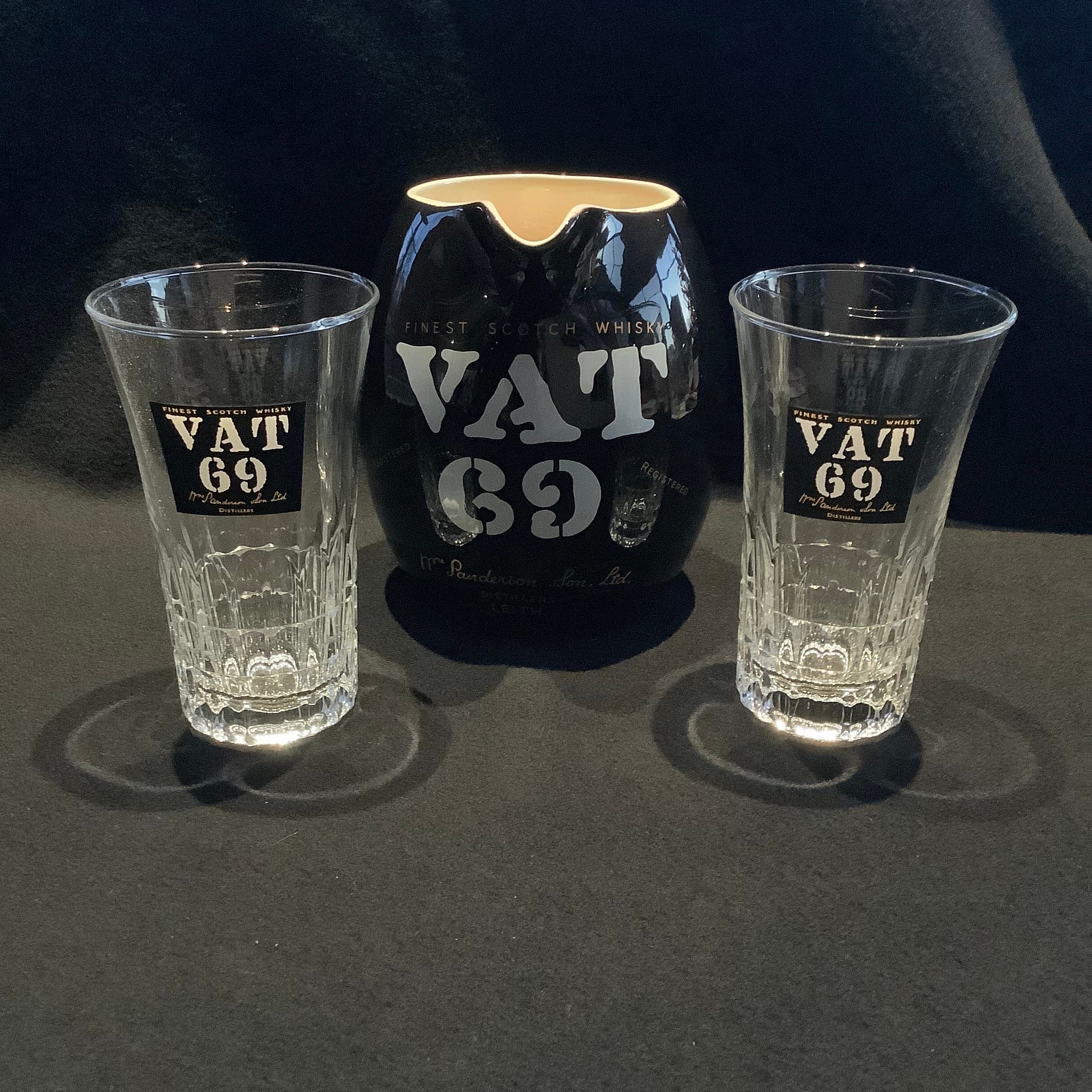 ヴィンテージ VAT 69 スコッチウイスキー デカンタとタンブラーセット 