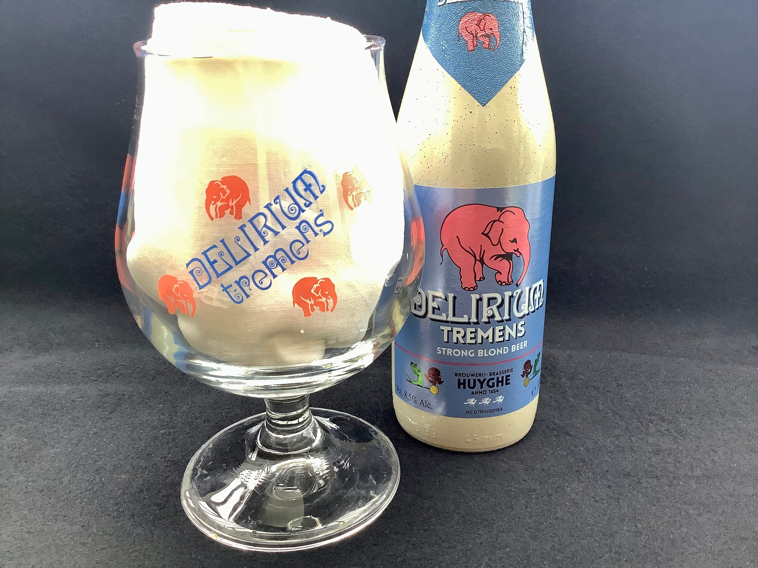 Delirium Bicchiere Da Birra Con Stelo A Forma Di Elefante: Set Da 2 Pezzi Con Sottobicchieri In Sughero - 25cl