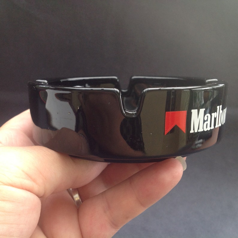 Marlboro Metal Design Ashtray 11/ cm