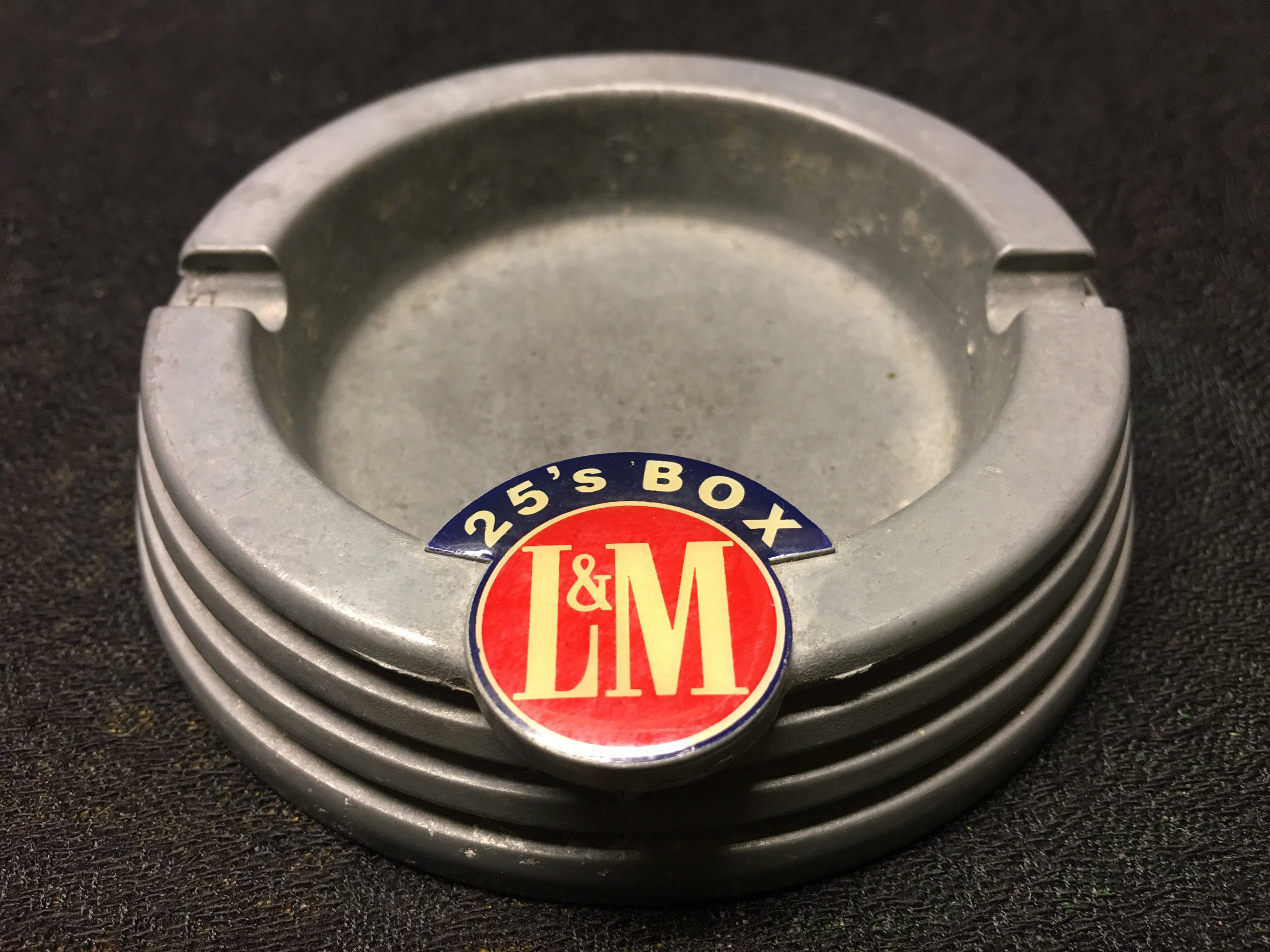 BoTT 灰皿　og logo ashtray 新品未使用 新品未使用】BoTT OG LOGO ASHTRAY BoTT 灰皿 og logo ashtray 新品未