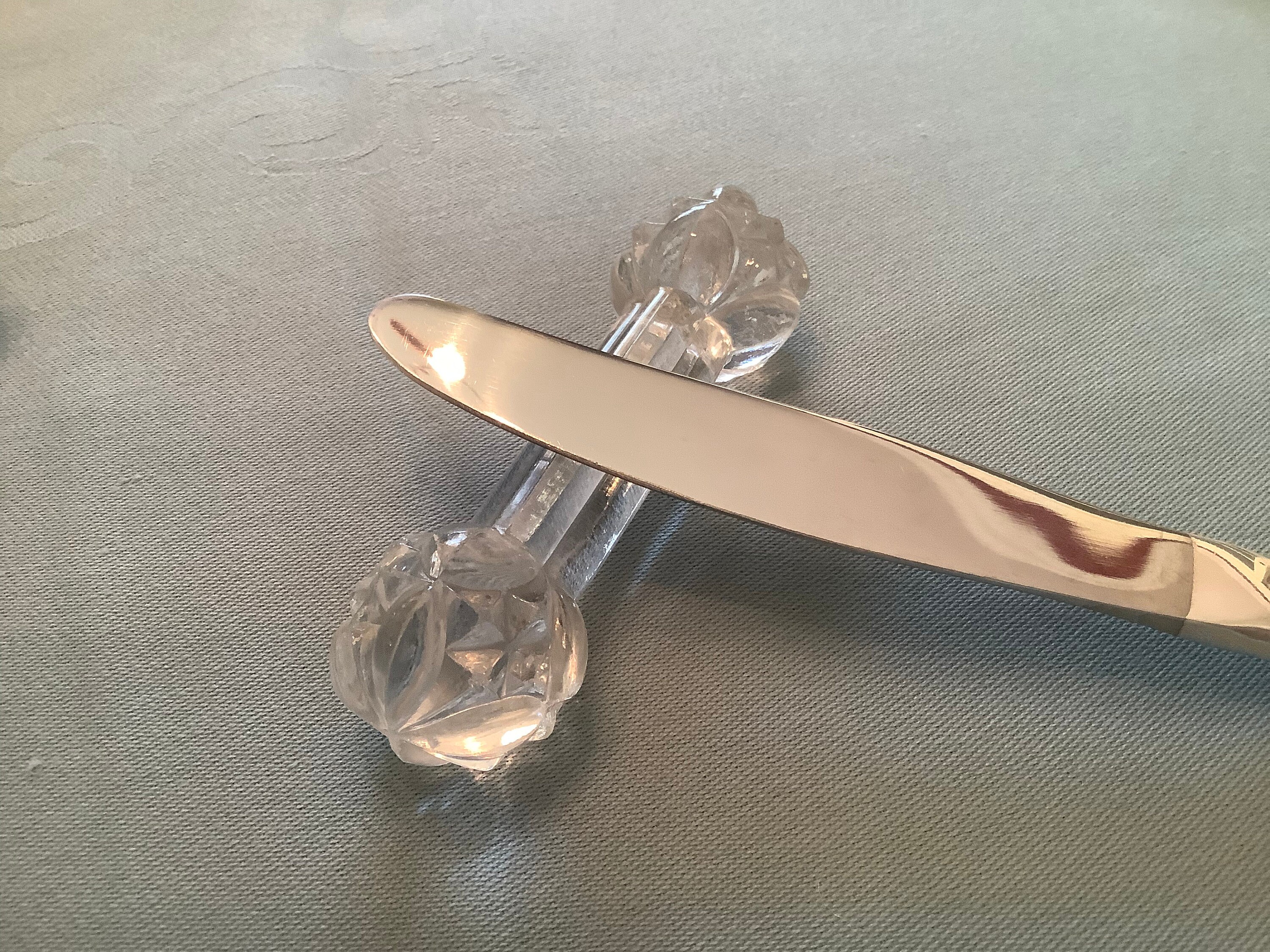 vintage set of 7 pressed glass knife rests, beginning 20th centry