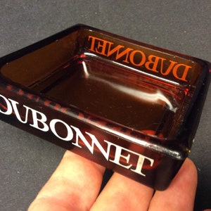 Vierkante vintage Dubonnet oranje glazen asbak, vide poche, wit logo Dubonnet, gemaakt in Frankrijk
