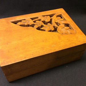 Handgesneden houten kist Vintage hout gebeeldhouwde lâminas, plantas, decoração opbergdoos Woondecoratie Boho chic