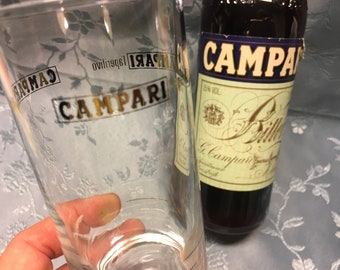 2 vintage Campari longdrinkglazen, met gouden inscriptie Campari l&#39;aperitivo-advertentie