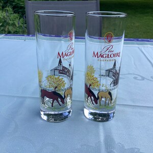 A set of 2 Pere Magloire calvados glasses. Long drink calvados, calvados Normandy