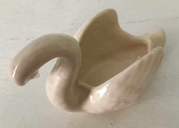 Vintage Ceramic Swan Ring Trinket Holder Mid-Cent… - image 6